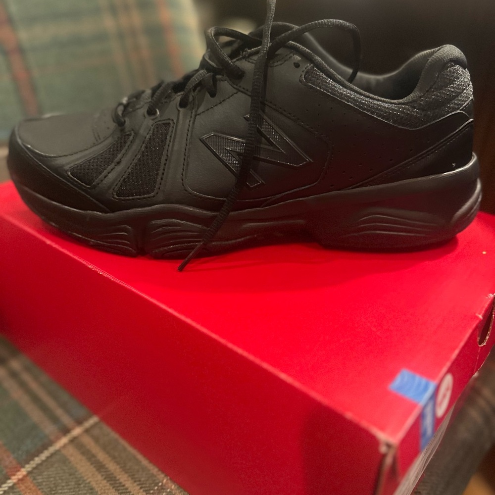 New Balance Xtra Wide Black Athletic Shoes